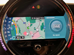 https://vehicle.imgix.net/4304780/bf42458f-8b59-44bf-8c00-9120de72f31e.jpg