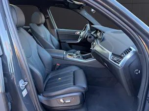 BMW X5 M50i xDrive