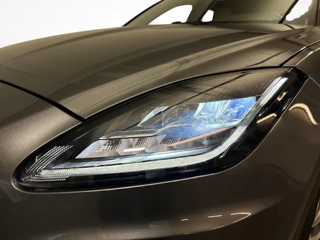 Jaguar E-Pace 2.0 T 200 R-Dynamic S AWD