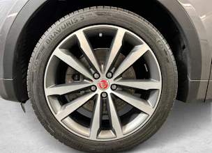 https://vehicle.imgix.net/4304788/970279ad-437c-45b8-98d3-2bb7341e511e.jpg