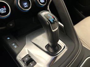 https://vehicle.imgix.net/4304788/a2e82fa3-e773-4bfb-a633-8db90e33b95b.jpg