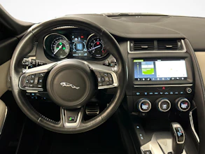 https://vehicle.imgix.net/4304788/f7ba0b2b-3c6b-443d-8d29-d51099fad5f1.jpg