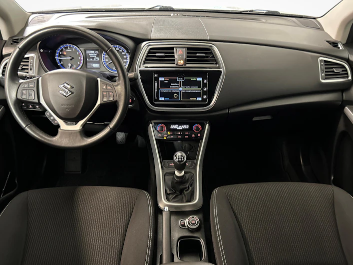 image du véhicule SUZUKI SX4