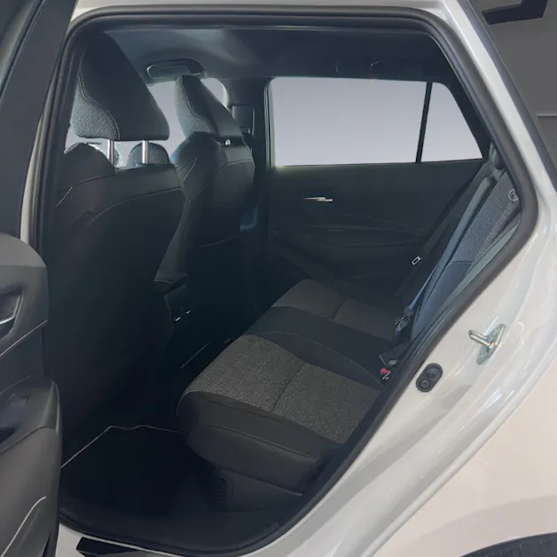 Toyota Corolla Touring Sports 2.0 HSD Swiss Edition