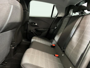 https://vehicle.imgix.net/4304797/856b2da7-4497-4706-bffa-4d1e1b539fa7.jpg