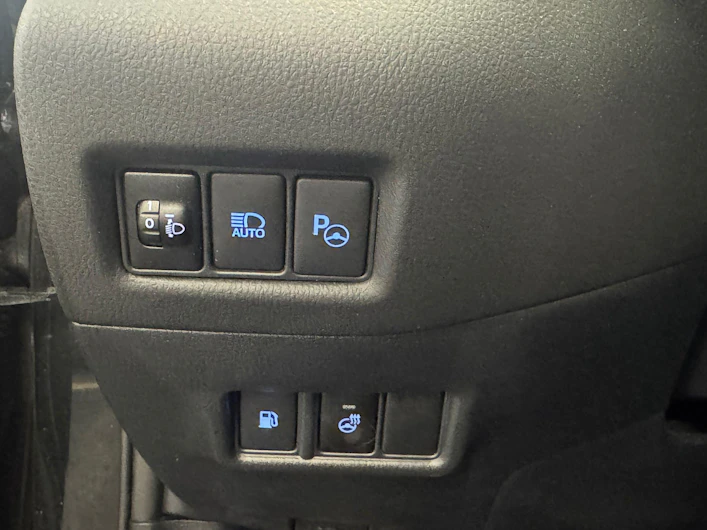 image du véhicule TOYOTA C-HR