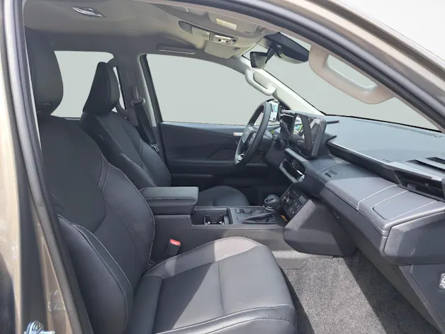 Toyota Hilux Double Cab.-Pick-up 2.8 D-4D MHEV 204 Invincible