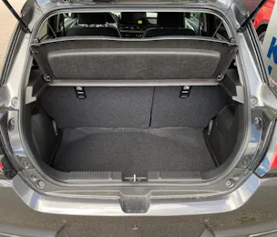 Suzuki Swift 1.2 Sakura Top Hybrid 4x4