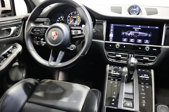 https://vehicle.imgix.net/4304853/409a7aa5-7c20-45c4-9c55-279073ca6071.JPG