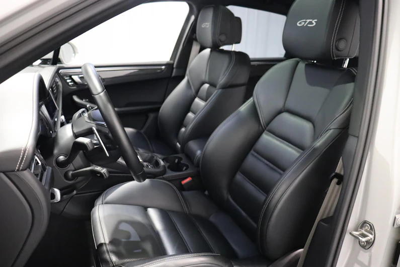 immagine del veicolo PORSCHE MACAN
