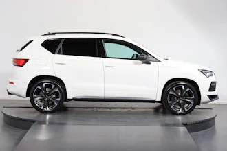 https://vehicle.imgix.net/4304854/4e868122-1730-4fd9-80a1-e84df70d1c7a.JPG