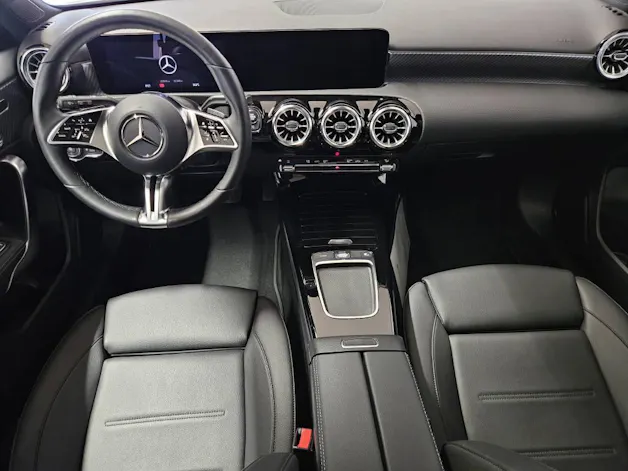 Mercedes-Benz A 200 Progressive