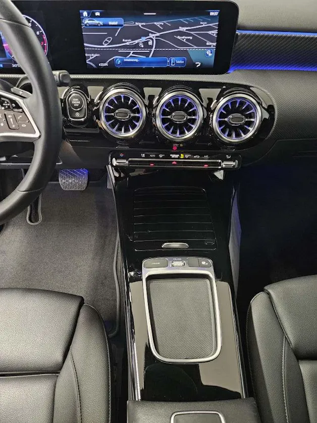 Mercedes-Benz A 200 Progressive