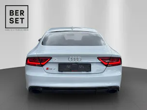 Audi RS7 Sportback 4.0 V8 TFSI quattro T-Tronic