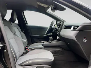 Renault CLIO techno E-TECH full hybrid 145