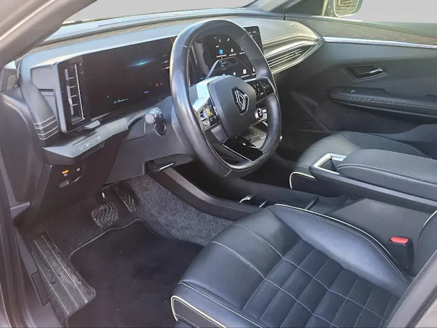 Renault Megane E-Tech iconic