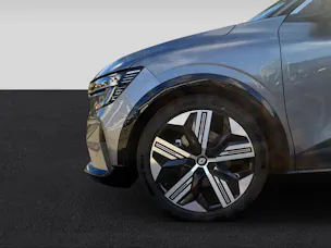 Renault Megane E-Tech iconic