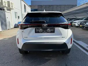 Toyota Yaris Cross 1.5 VVT-i HSD Trend