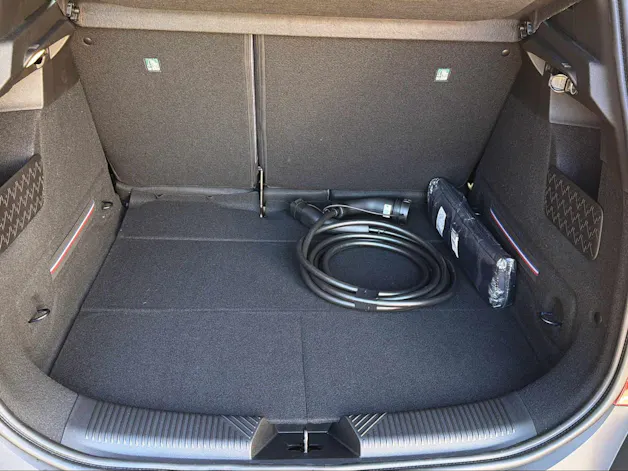 Renault R4 E-TECH ELECTRIC techno 150PS Comfort Range
