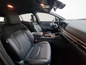 https://vehicle.imgix.net/4304944/0ce52f0c-7520-4d9c-ac17-c3f945a5d3eb.jpg