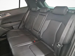 https://vehicle.imgix.net/4304944/39004a31-ffa8-43ae-afe8-6aee6c04c2c4.jpg