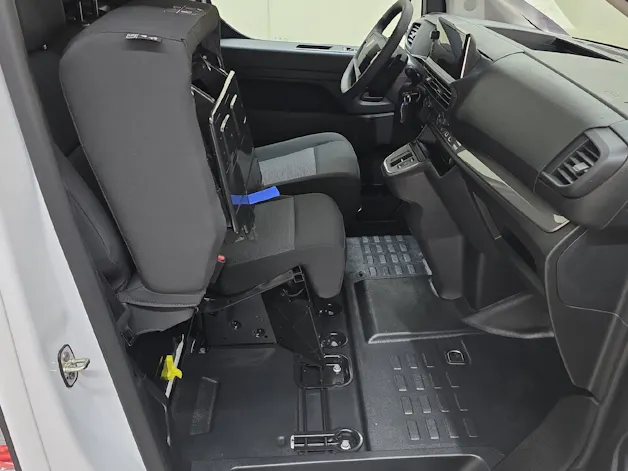 Peugeot E-Expert Kaw. Standard 75 kWh