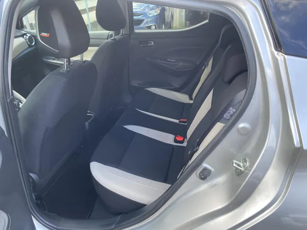Nissan Micra 1.0 IG-T Tekna