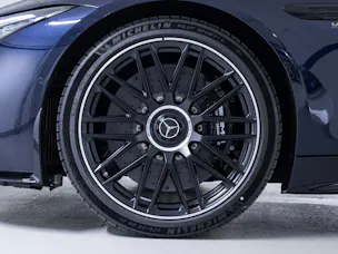 Mercedes-Benz SL 63 S AMG E Performance "Executive Edition"