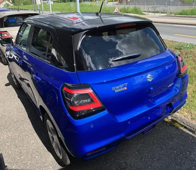 Suzuki Swift 1.2 Sakura Hybrid 4x4