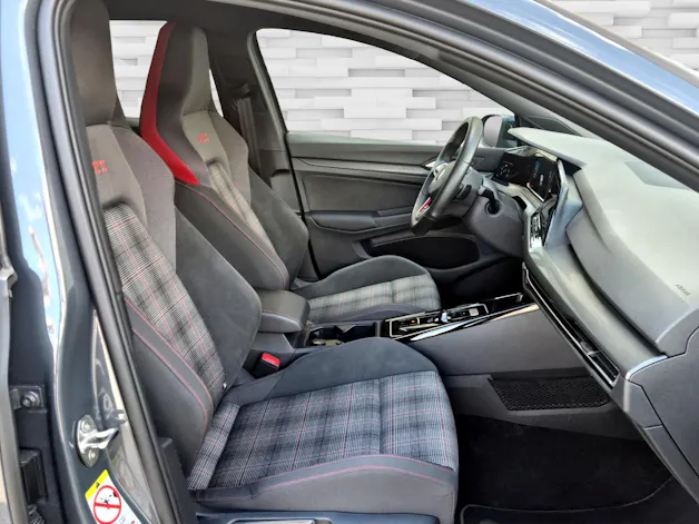 VW Golf VIII 2.0 TSI GTI DSG
