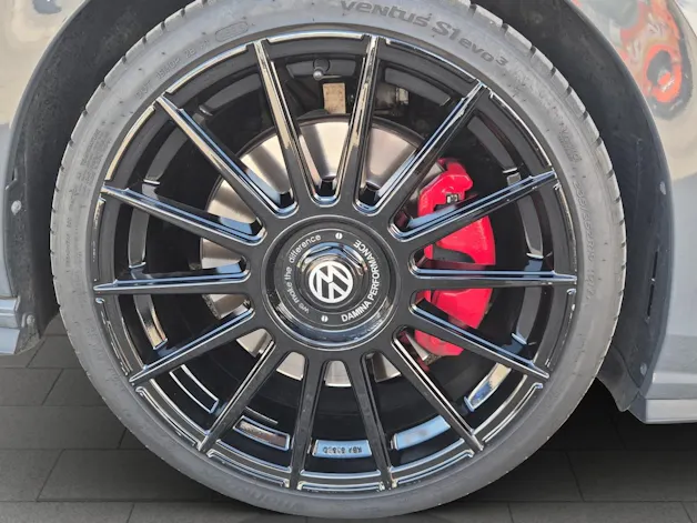 VW Golf VIII 2.0 TSI GTI DSG