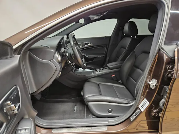 Mercedes-Benz CLA 180 Urban Shooting Brake