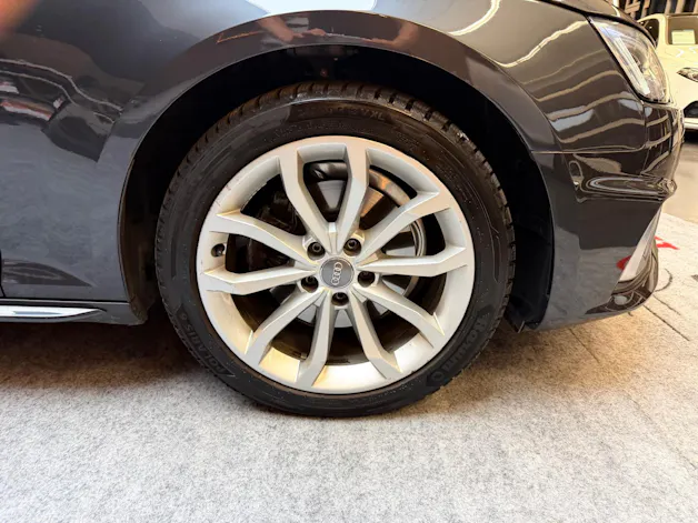 Audi A4 2.0 35 TFSI S Line S-Tronic