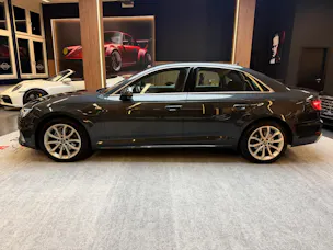 Audi A4 2.0 35 TFSI S Line S-Tronic