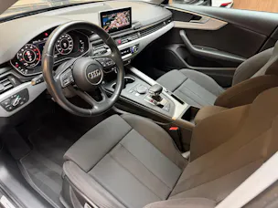 Audi A4 2.0 35 TFSI S Line S-Tronic
