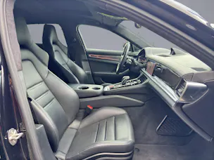 Porsche Panamera Sport Turismo 4.0 V8 GTS