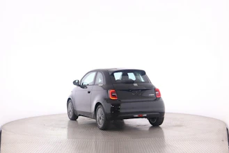 https://vehicle.imgix.net/4305154/0c0e0f88-23fa-4146-b55f-36830ad4529b.jpg