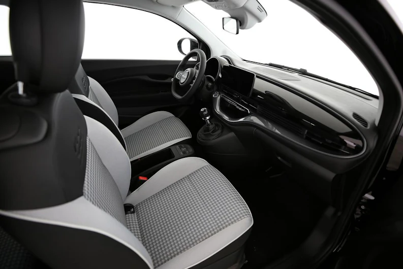 immagine del veicolo FIAT 500