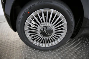 image du véhicule FIAT 500 1.0 Hybrid Torino