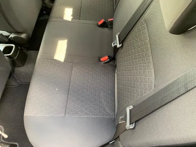 Suzuki Swift 1.2 Sakura Top Hybrid