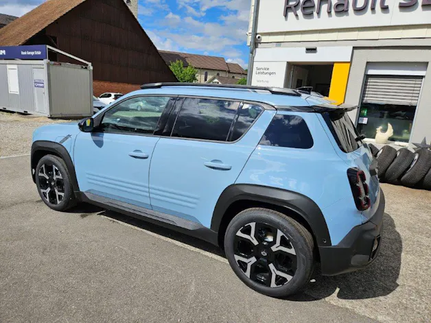 Renault R4 E-Tech Comfort Range techno