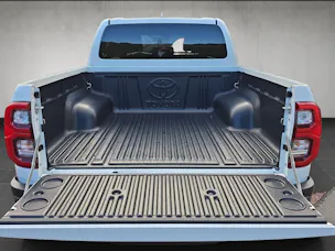 Toyota Hilux Double Cab.-Pick-up 2.8 D-4D MHEV 204 Invincible
