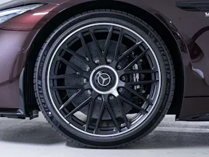 Mercedes-Benz SL 63 S AMG E Performance "Executive Edition"
