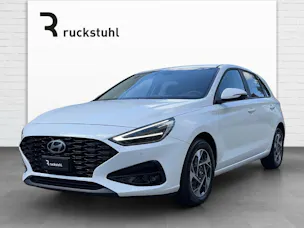 HYUNDAI i30 1.5 T-GDi Amplia
