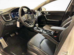 https://vehicle.imgix.net/4305364/ab880601-d93e-4e13-84b5-26aa488a9577.jpg