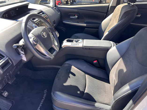 Toyota Prius+ Wagon 1.8 VVTi HSD Style
