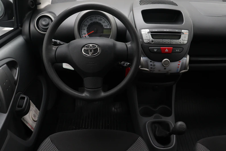Fahrzeugbild TOYOTA AYGO