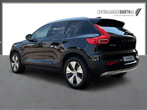 VOLVO XC40 2.0 D4 Momentum AWD