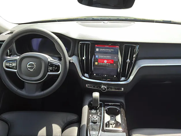 Volvo V60 2.0 T6 TE Plus Dark eAWD