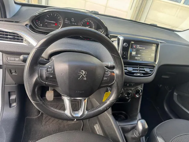 Peugeot 208 1.2 PureTech Style